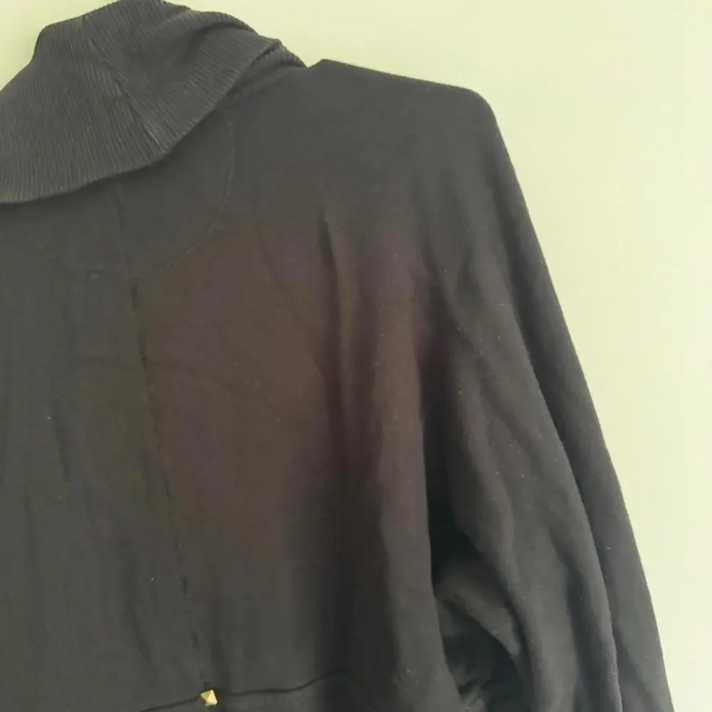 🖤 Aritzia Wilfred Relaxed Diderot Cocoon Cardigan Sweater Black Studded - Picture 8 of 8